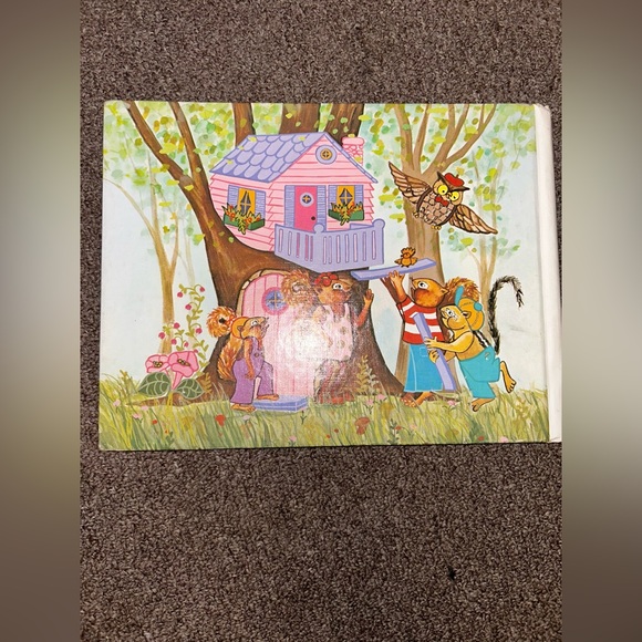 !!**KIDS BOOKS 4/$10**!! The House In The Hole In the Side Of The Tree 1973 - Picture 10 of 10
